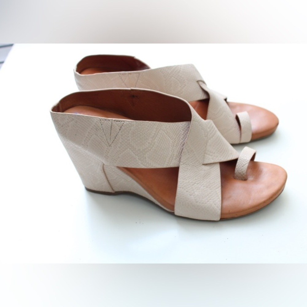 Gentle souls wedges - Picture 9 of 12